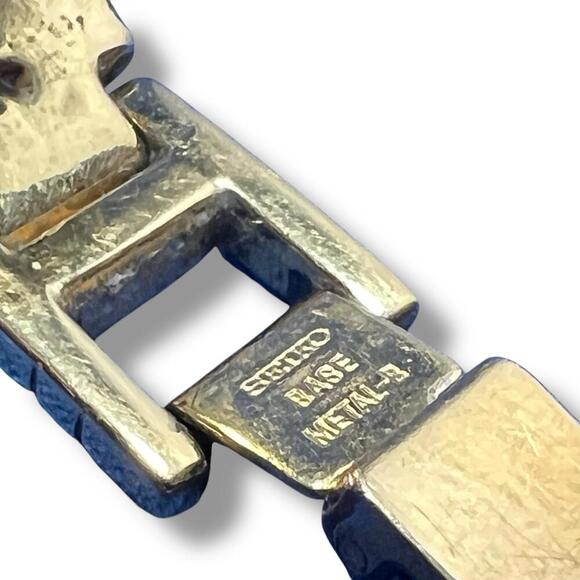 Seiko Women’s Watch Lot – 4205-0160 (Automatic) & 1N00-6R90 (Quartz) – Gold Tone - Picture 7 of 11